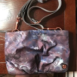 Lululemon Hip to be Cool Crossbody Purse